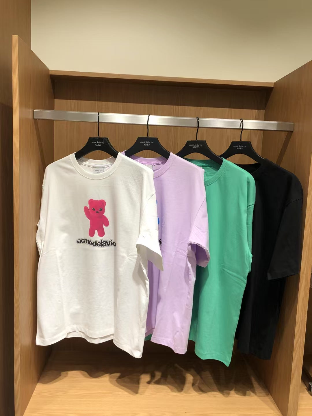 ADLV Unisex T