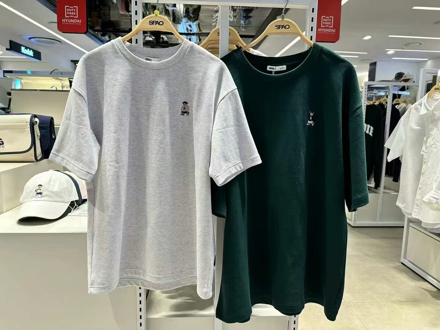 SPAO 特价刺绣小标短袖