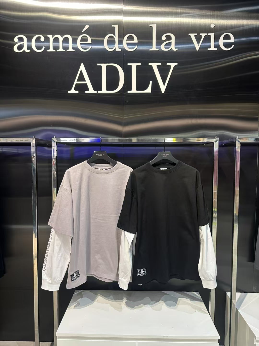 ADLV x SHINCHAN Unisex T
