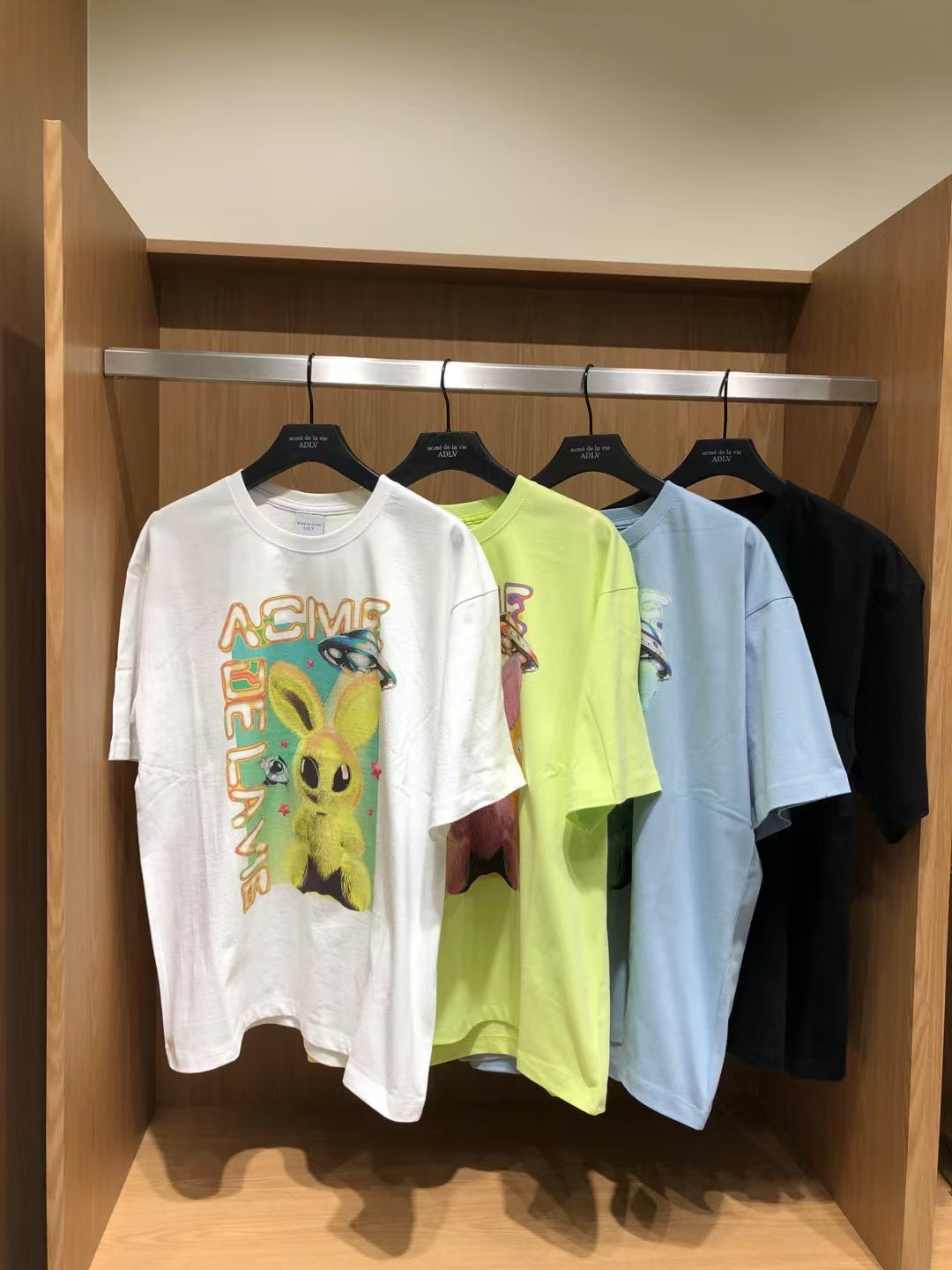 ADLV Unisex T