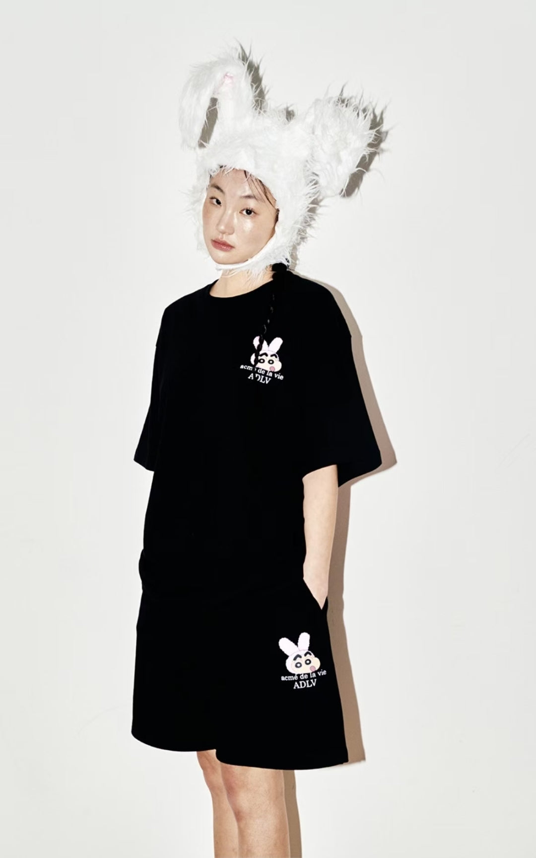 ADLV x SHINCHAN Unisex T